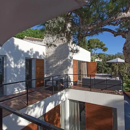 With Private Pool In Roquebrune-cap-martin Apartment Menton