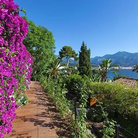 Apartment With Private Pool In Roquebrune-cap-martin *